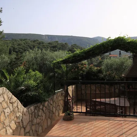 Apartamento With A Parking Space Jelsa, Hvar - 8732
