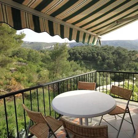 With A Parking Space Jelsa, Hvar - 8732 Apartamento