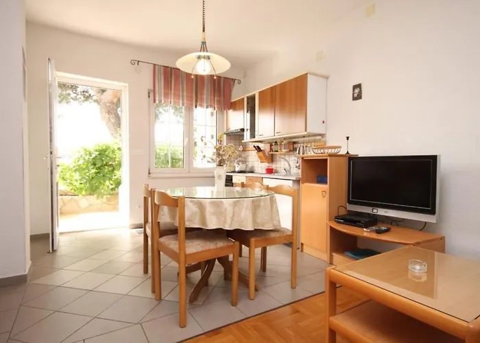 With A Parking Space Jelsa, Hvar - 8732 *