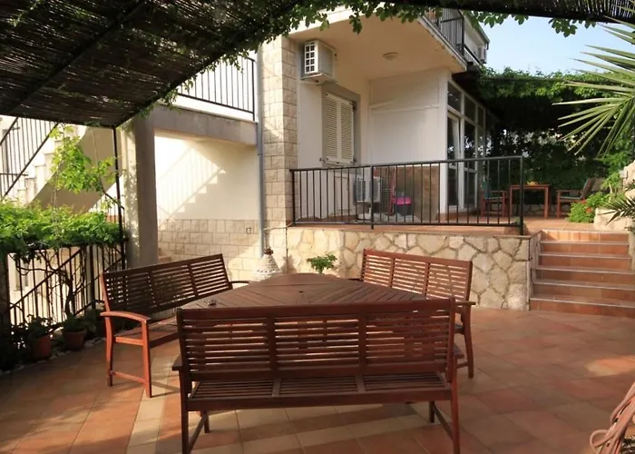 With A Parking Space Jelsa, Hvar - 8732 *